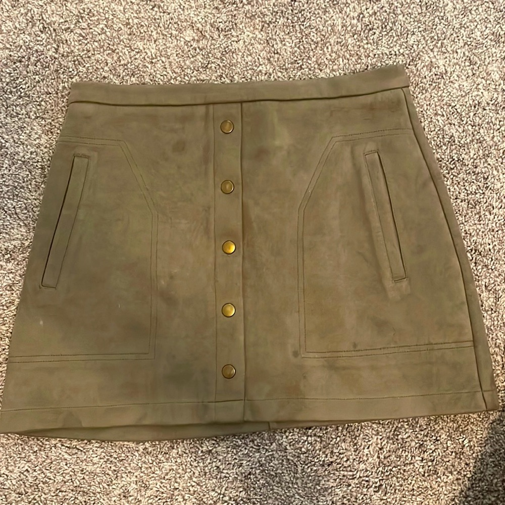 HyFve brand skirt